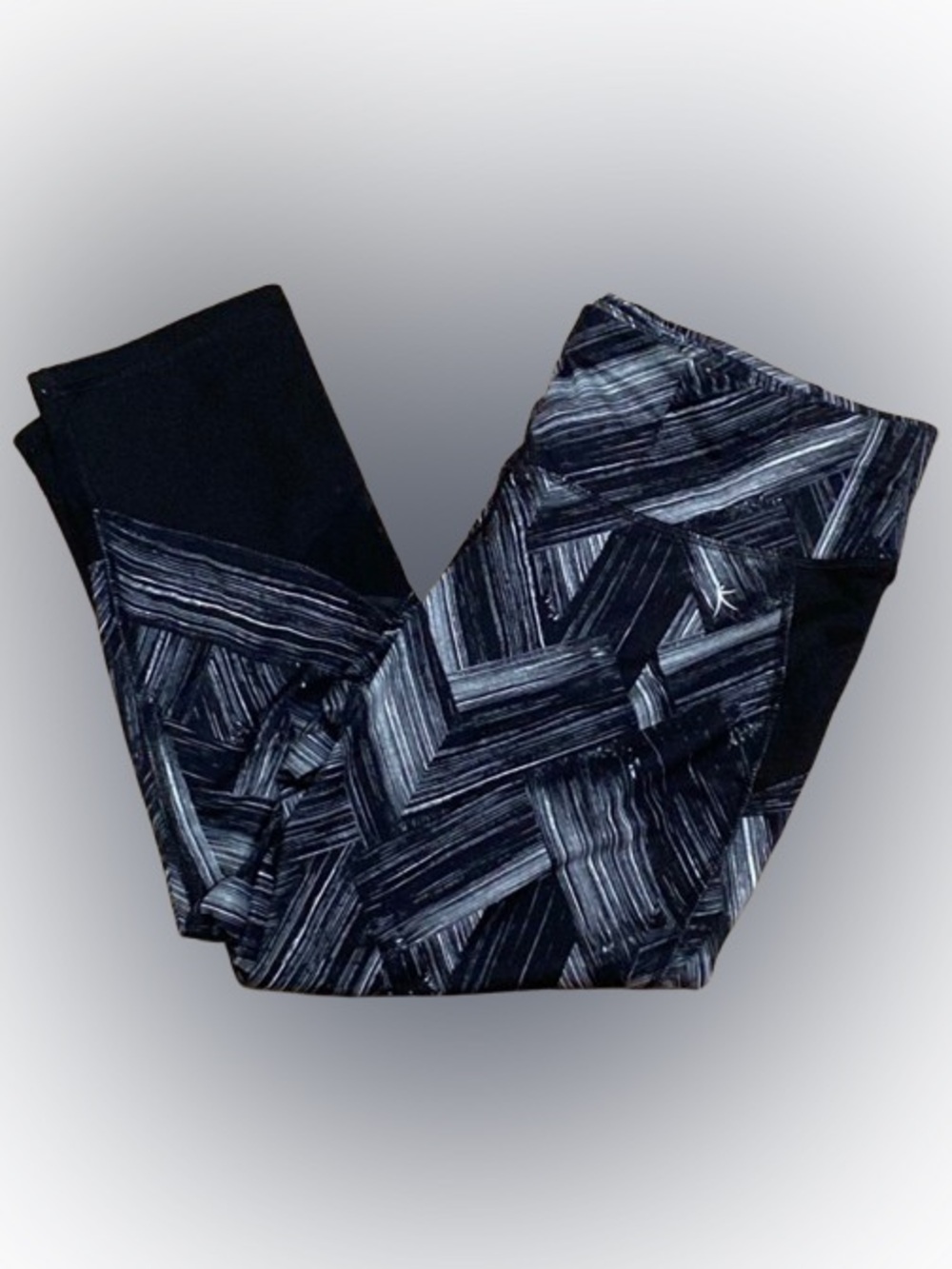 Danskin Now Workout Capri M